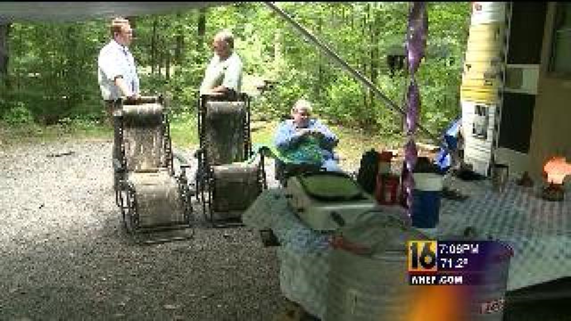 Campers Start Arriving for Holiday Weekend
