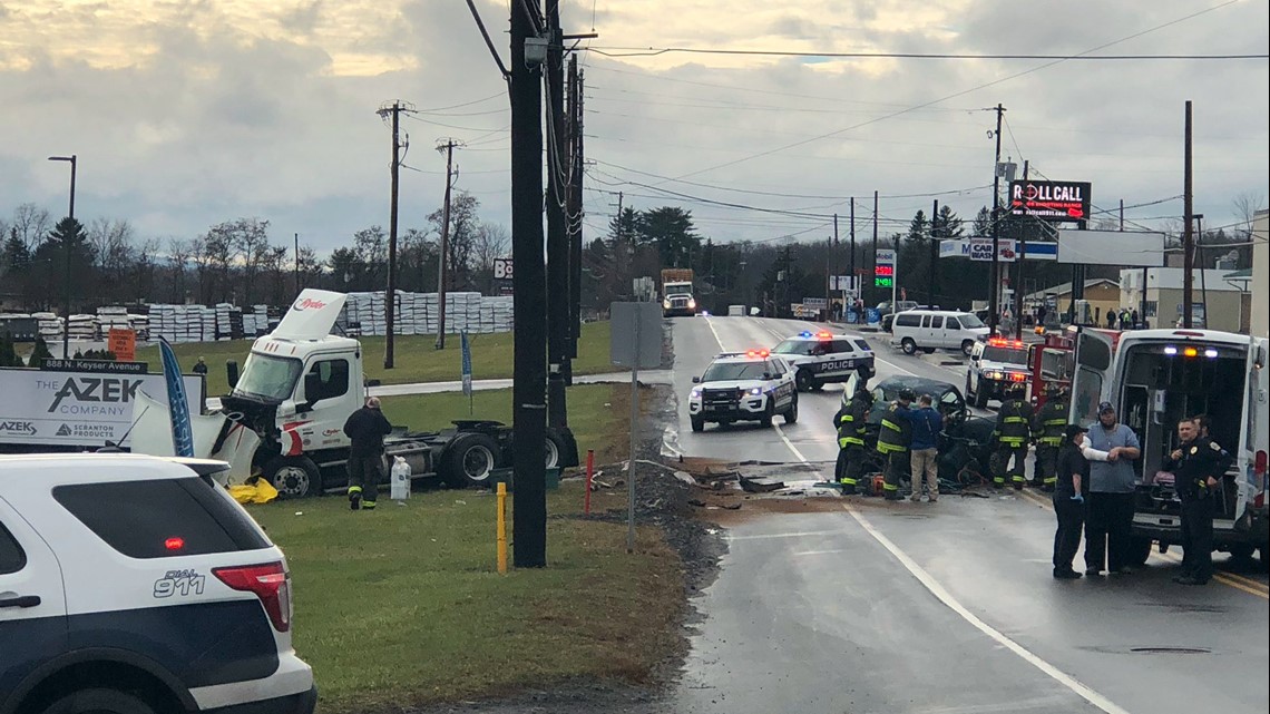 Deadly Crash Closes Stretch Of North Keyser Avenue In Scranton | Wnep.com