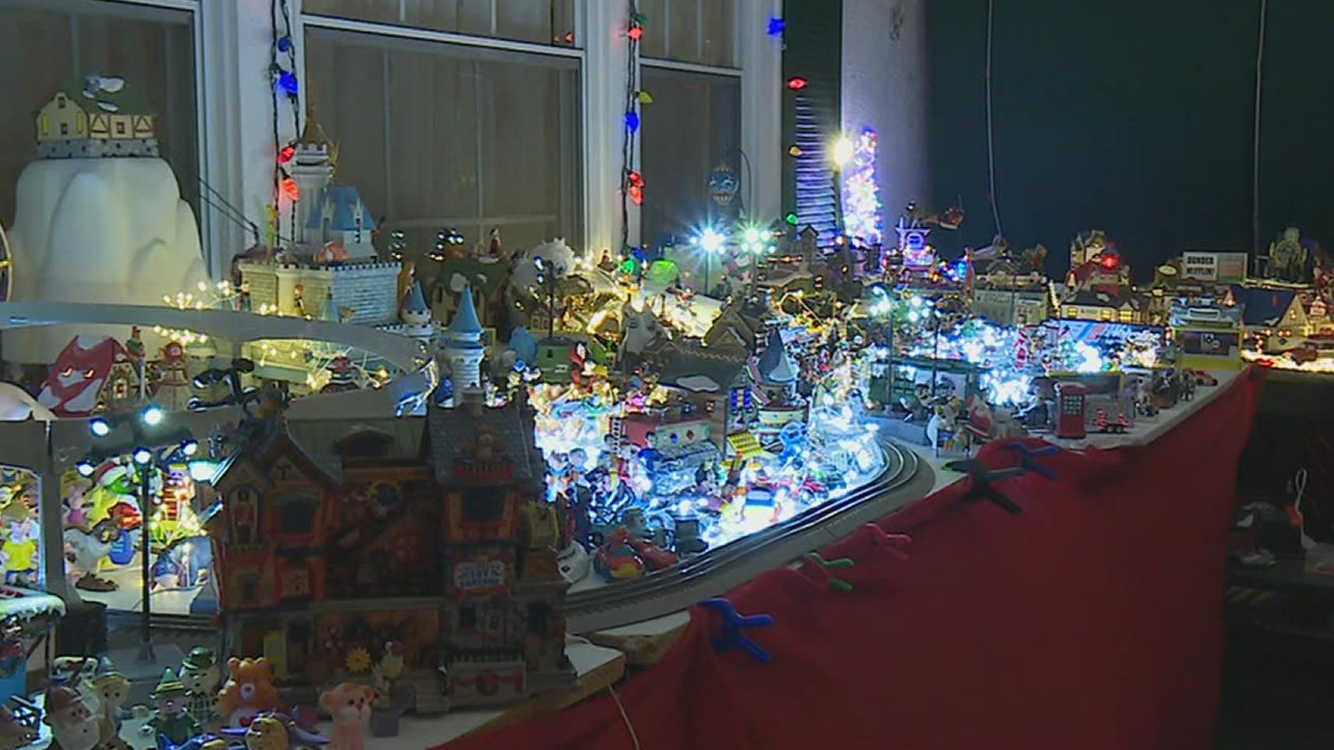 It's our area, only smaller. That's the idea behind a unique holiday display. Newswatch 16's Jack Culkin gives us a look.