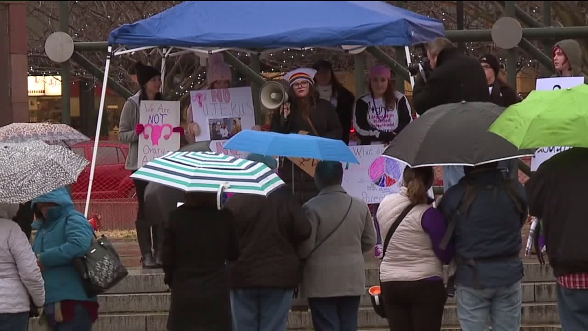 Planned Parenthood Rally Draws Crowd in Wilkes-Barre