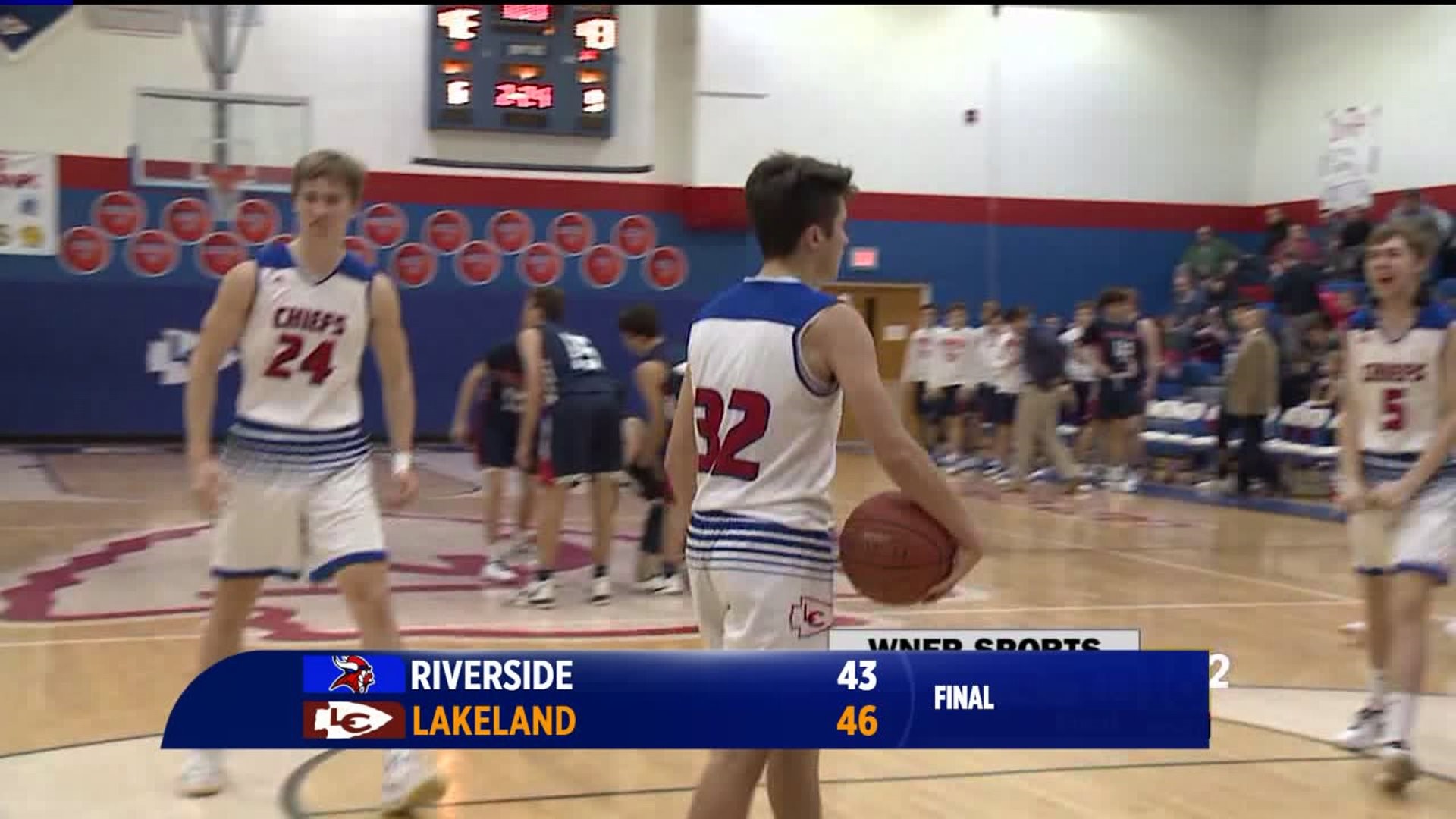 Lakeland Holds Off Riverside 46-43 on WNEP2