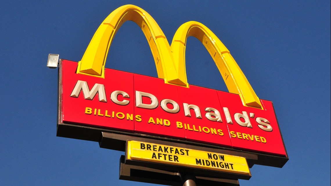 8-year-old Boy Drives Little Sister To Mcdonald’s For A Cheeseburger 