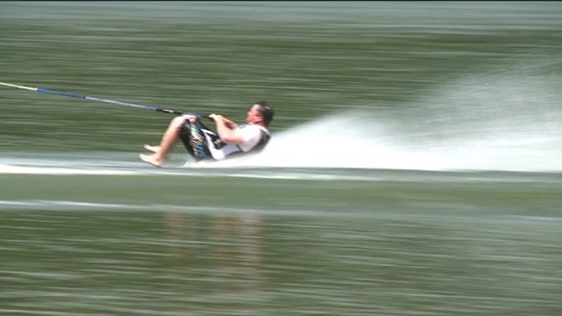 WATCH: Barefoot Water Skiing | wnep.com