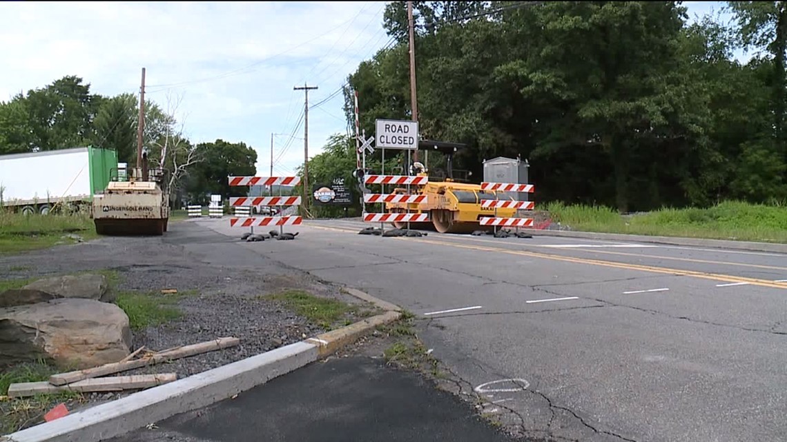 Moosic Road in Old Remains Closed