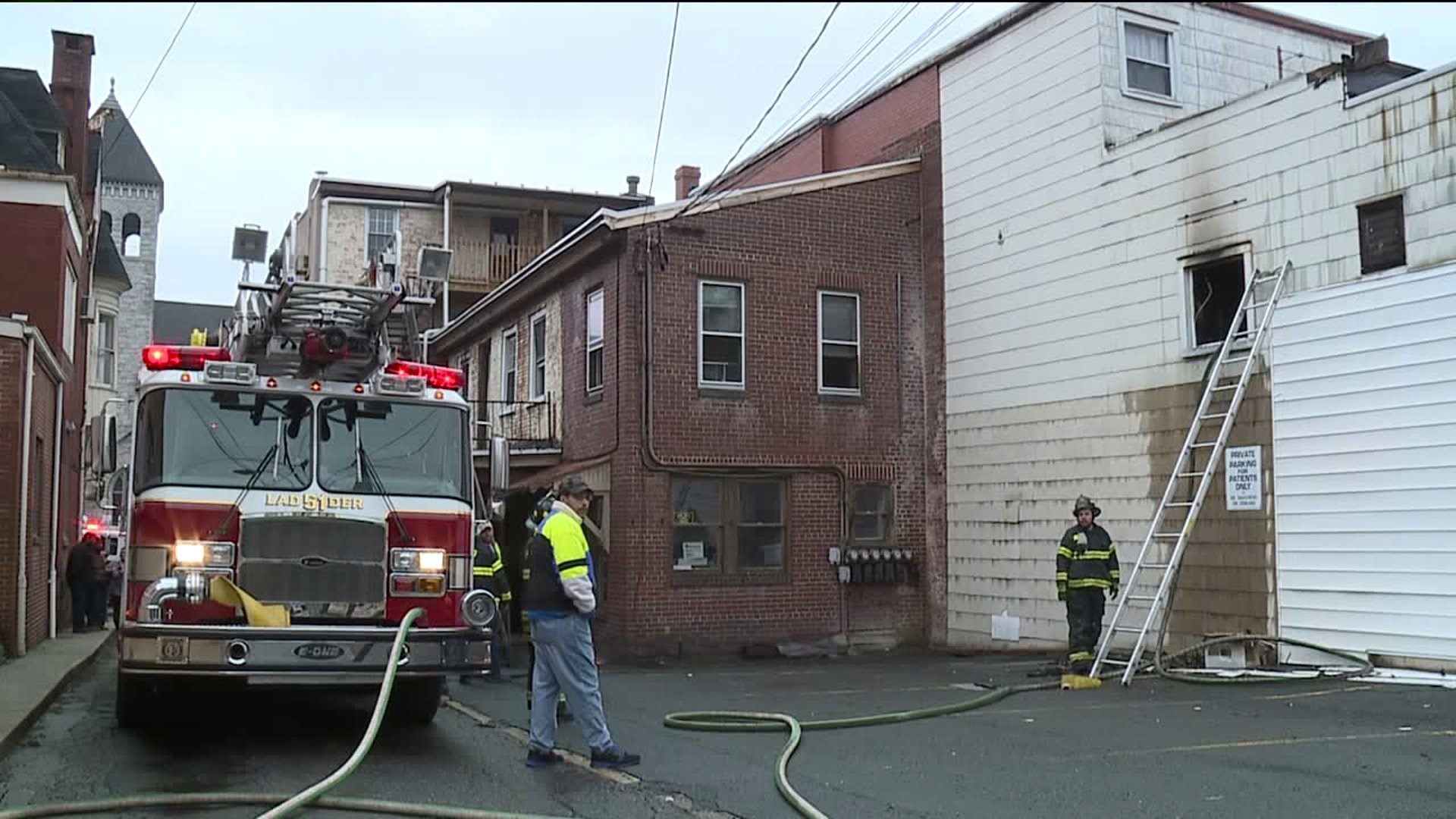 Flames Force 12 from Apartment Building in Pottsville