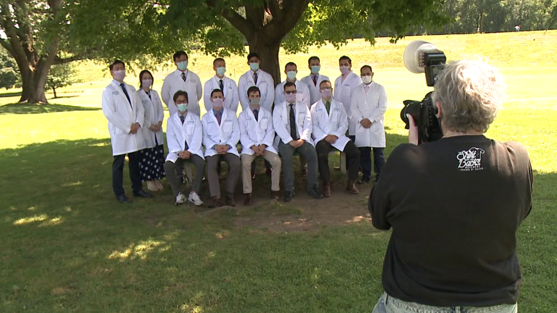 Free photo sessions were held for the medical team of a woman who spent weeks in the hospital in Wilkes-Barre.