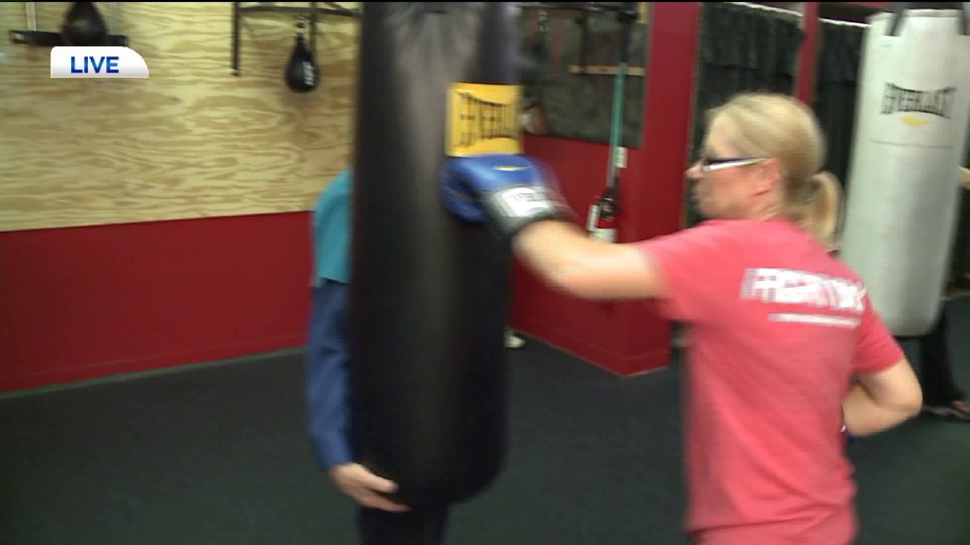 Taking a Swing: Free Event to Highlight Benefits of Boxing vs. Parkinson`s