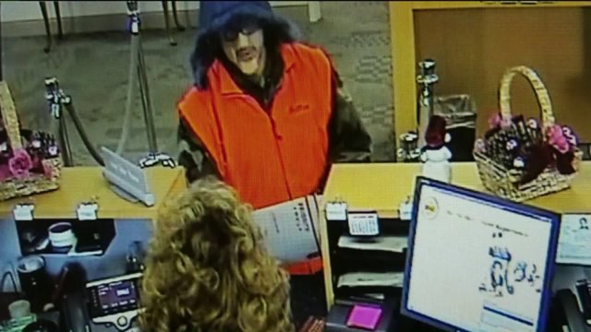 Photos of Suspected Mount Carmel Bank Robber