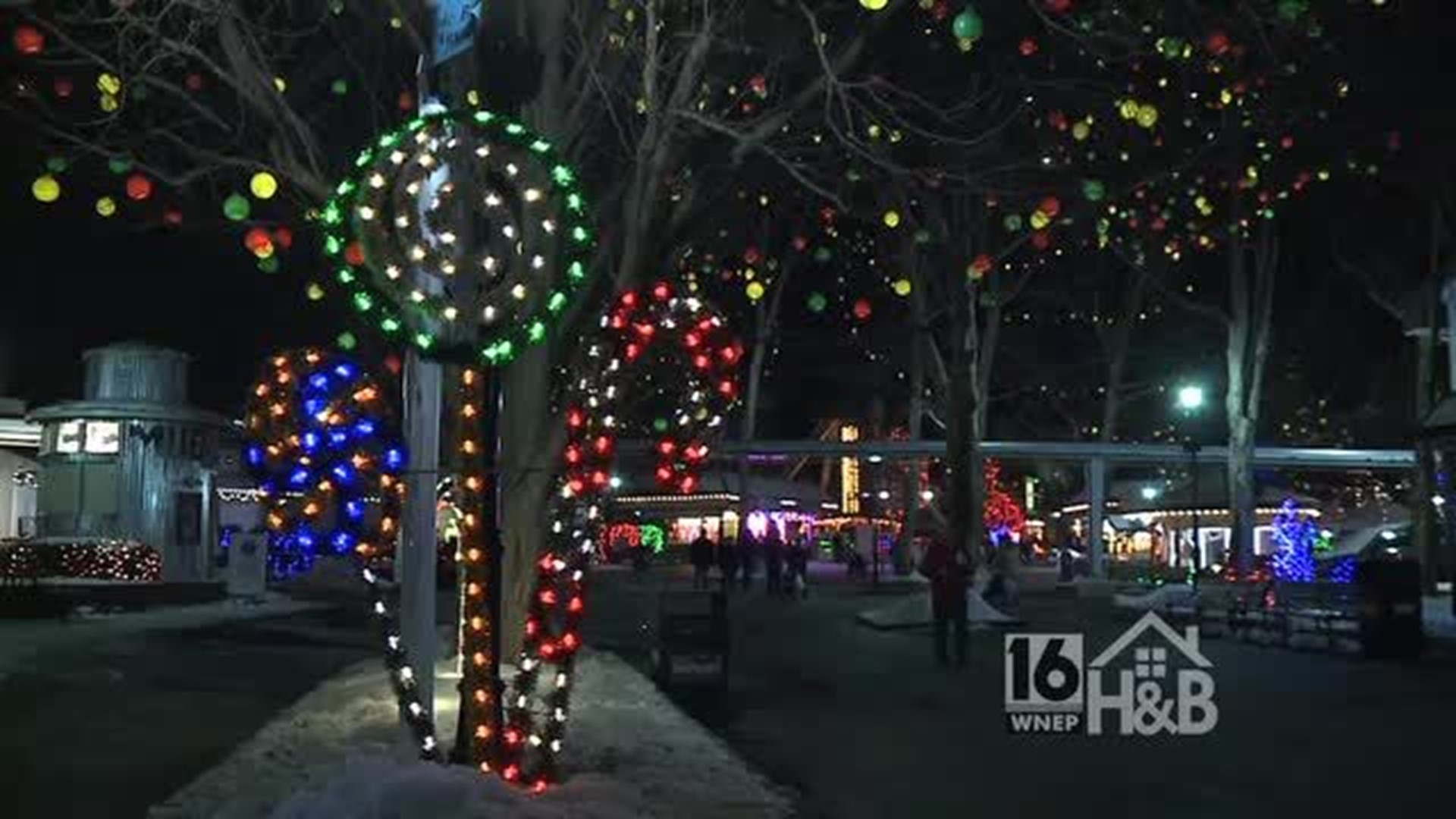 A Hershey Christmas: CandyLane & Sweet Lights