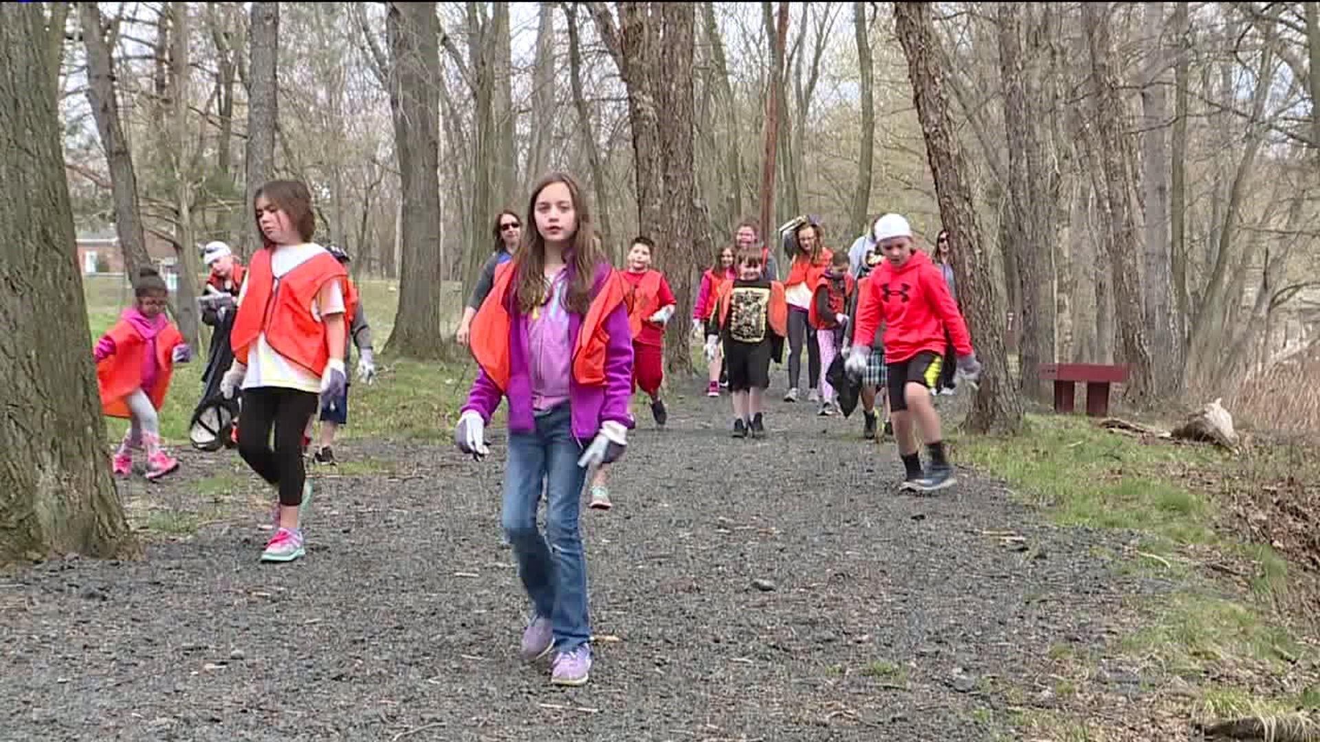 Students Clean Up Schuylkill Haven