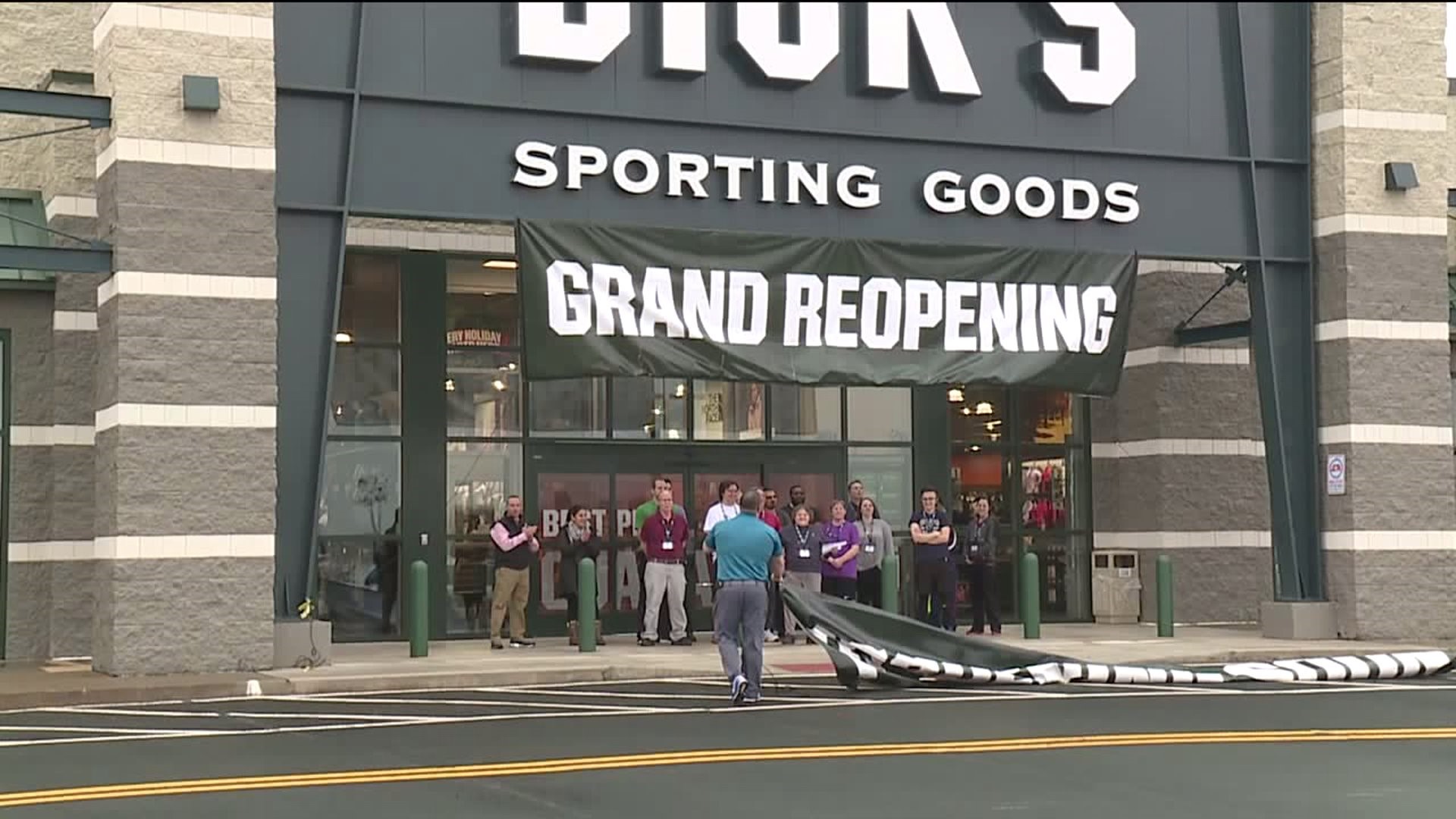Dick`s Sporting Goods Reopens After Tornado