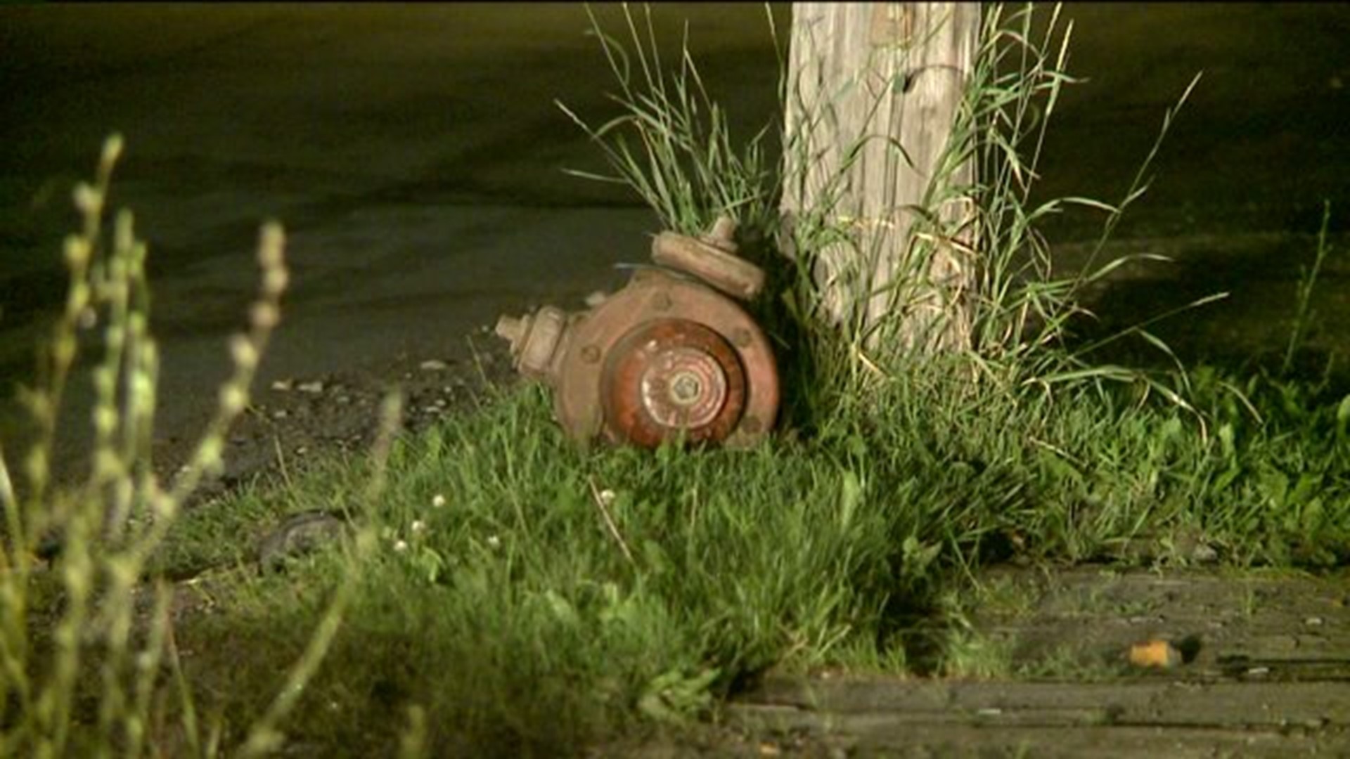 Driver Destroys Hydrant in Scranton