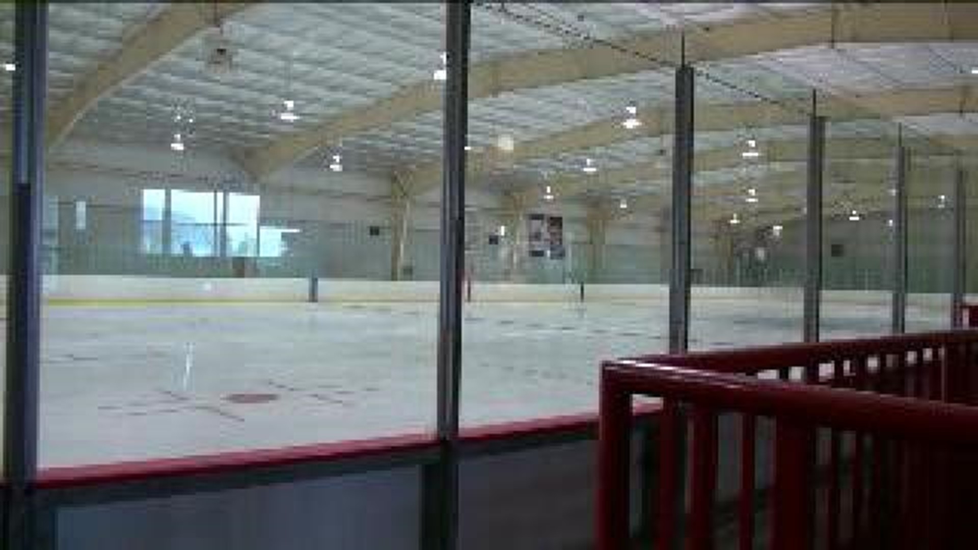 Ice Rink Opens for Season Despite Mild Temperatures