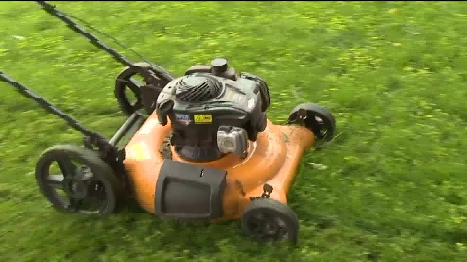 Lawnmower Repair Shops Busier Than Usual