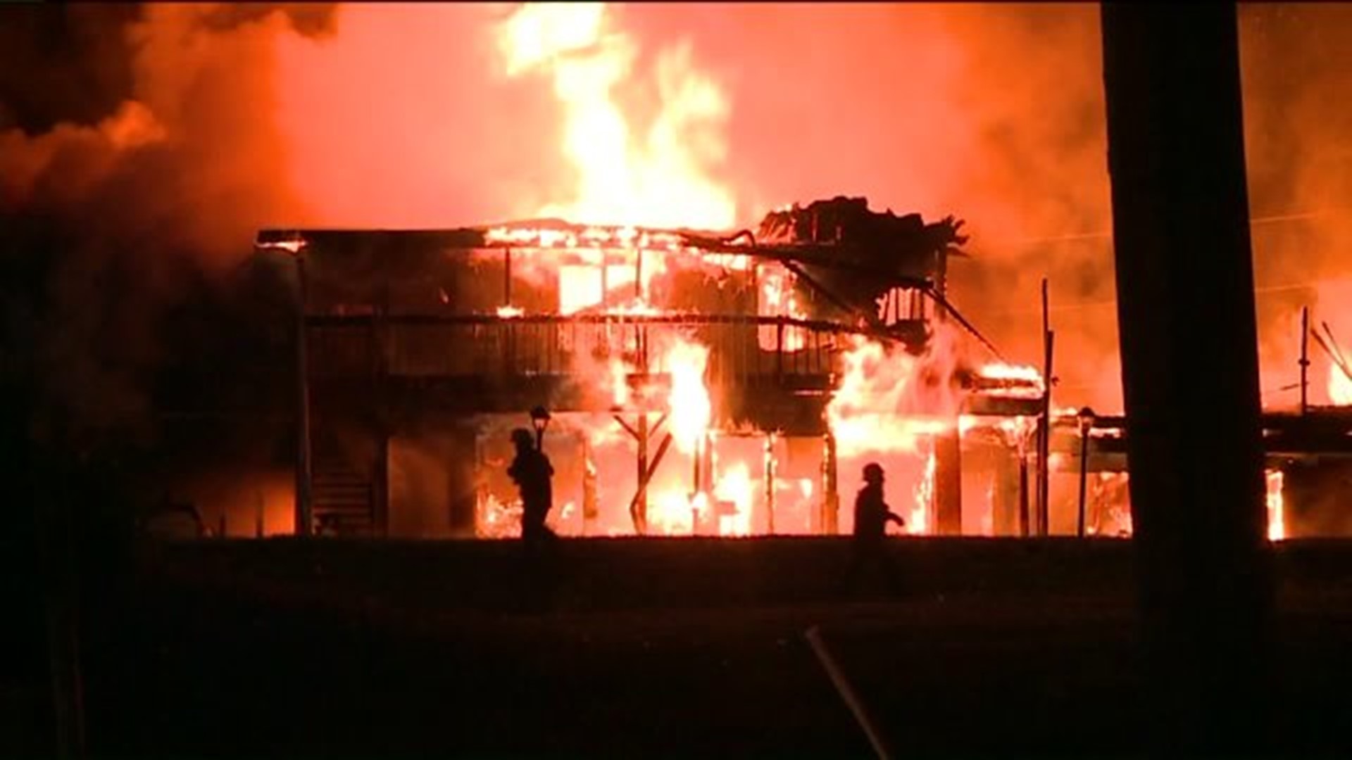 About Two Dozen Flee Inn During Blaze