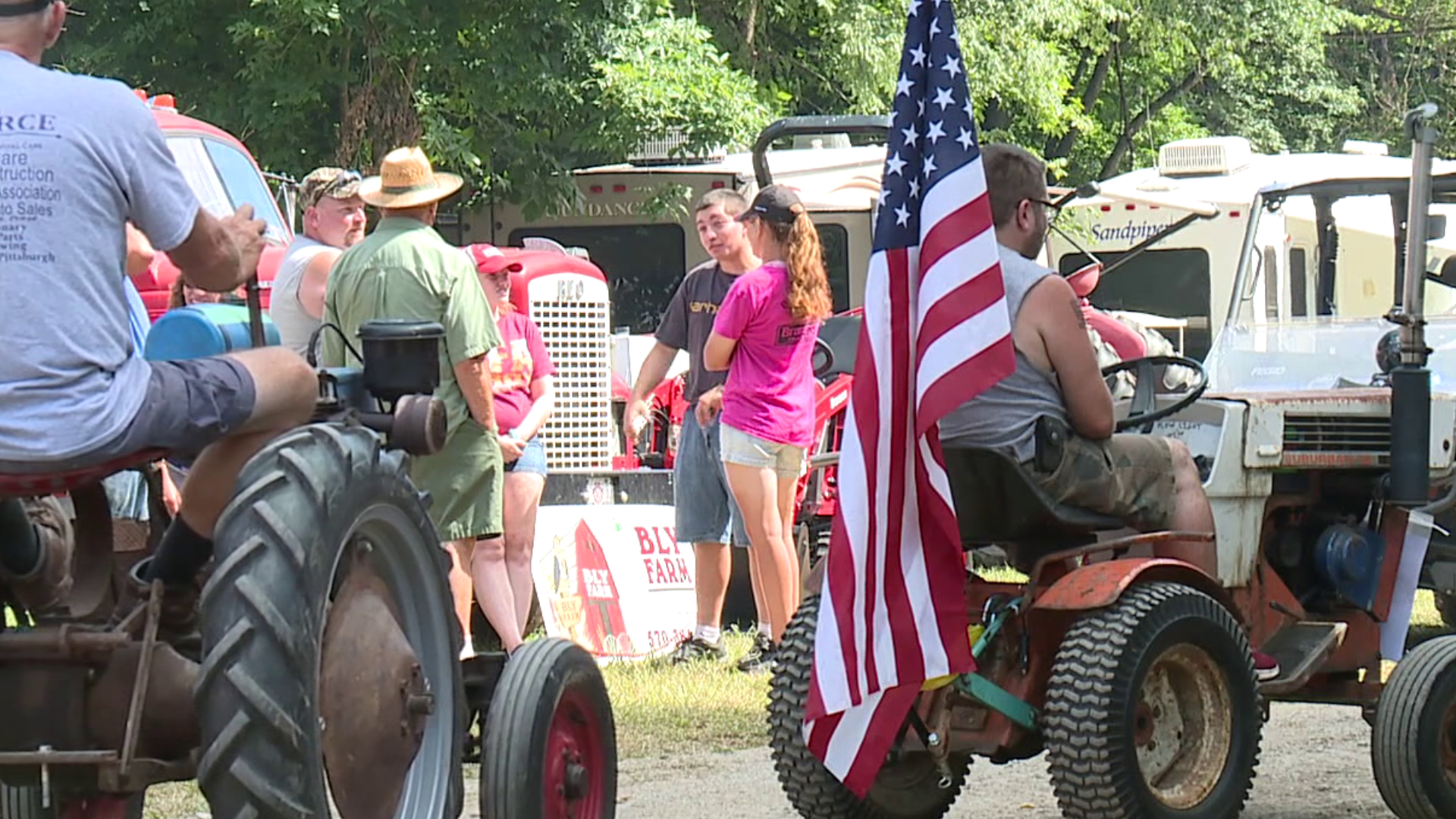 An antique machinery show is going on amid the pandemic. The event is encouraging social distancing, but many are not following guidelines issued by the state.