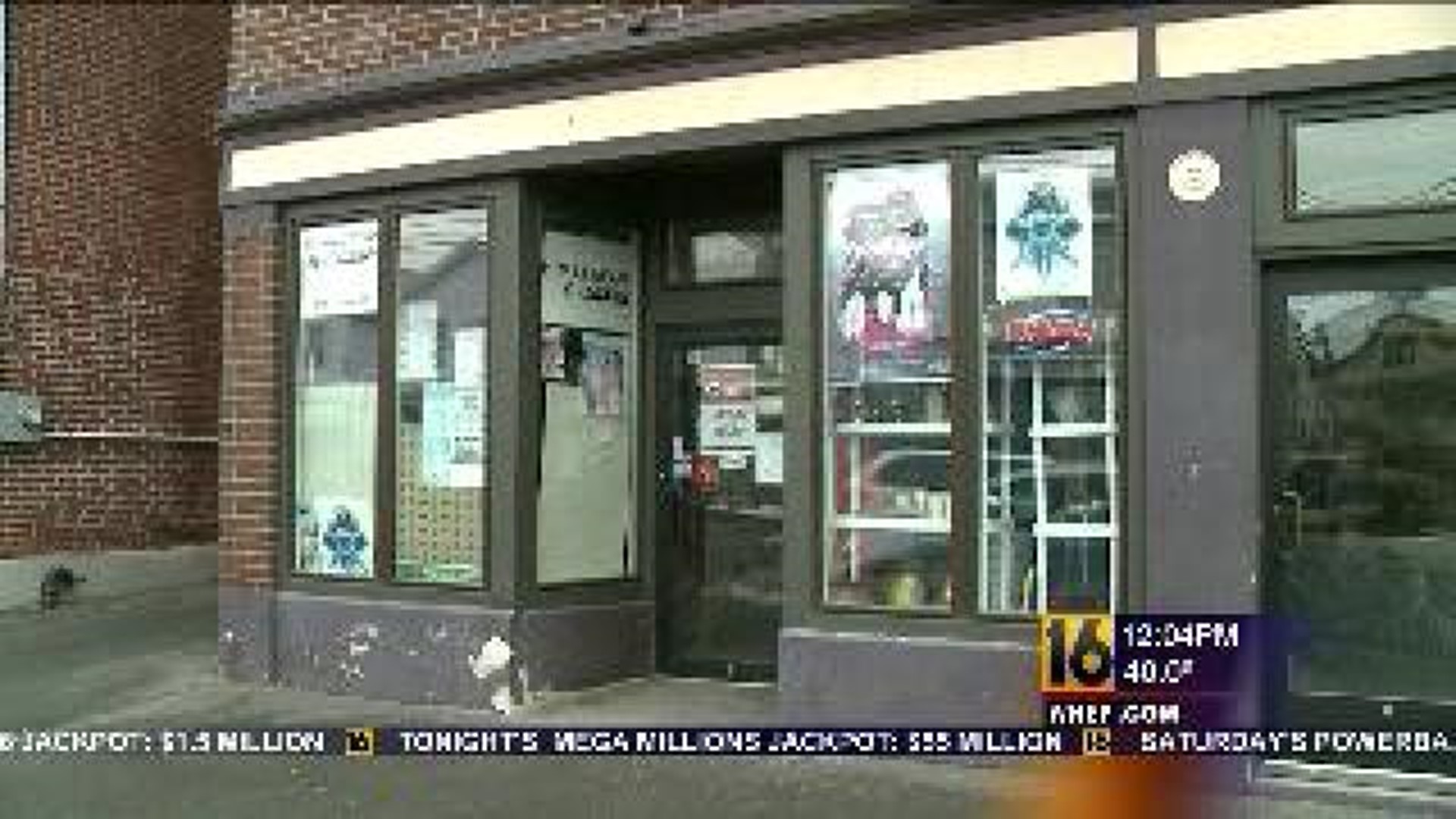Burglars Raid Scranton Store