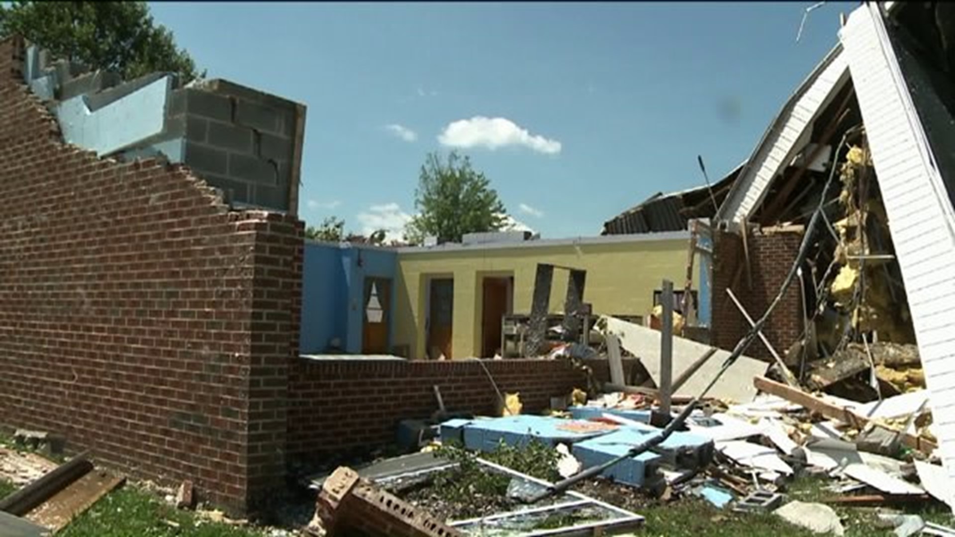 Confirmed Tornado Destroys Elementary School