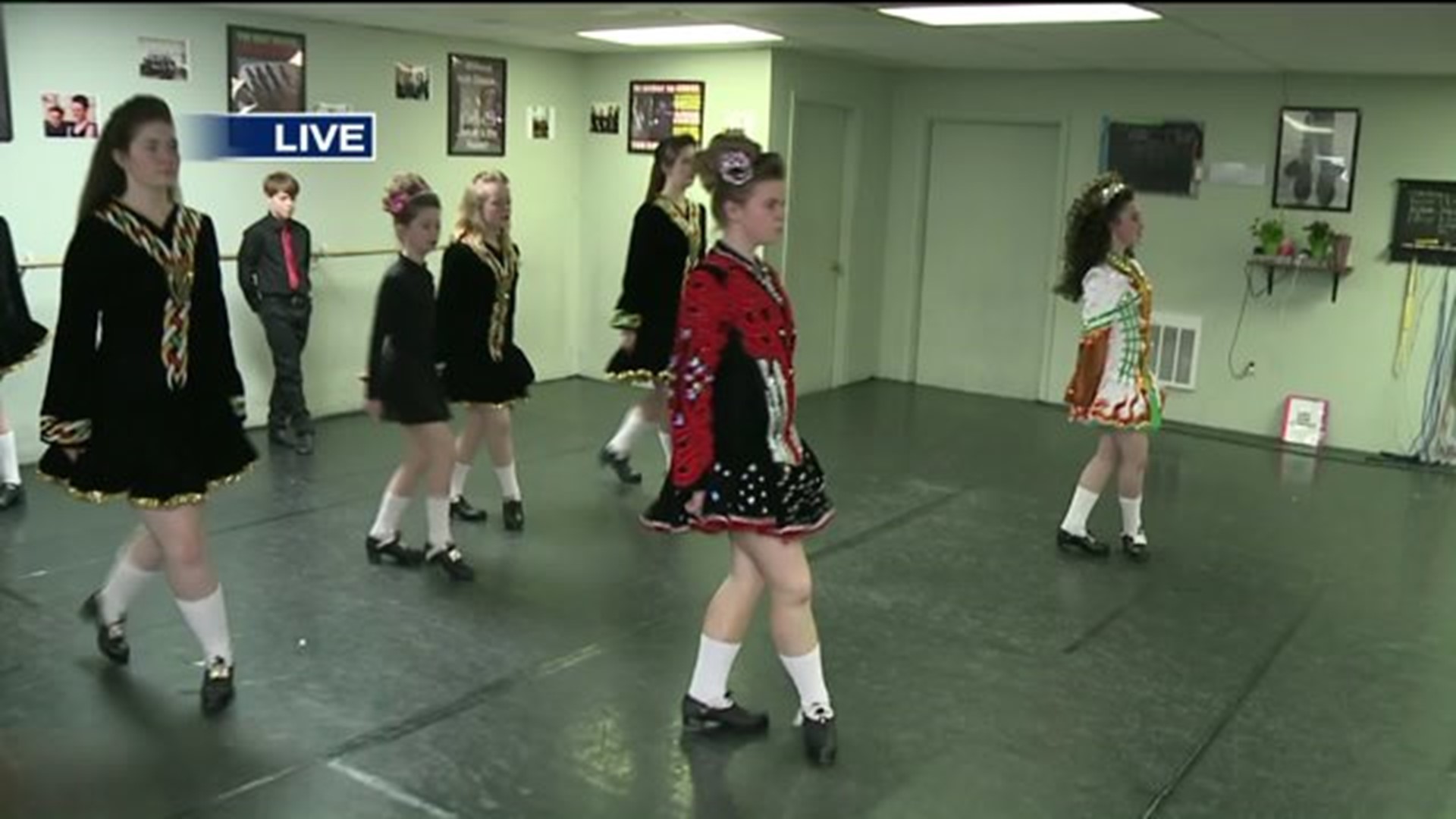 St. Patrick`s Day Irish Step Dancers