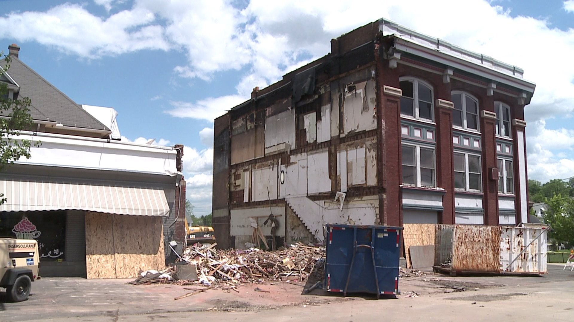 Piece of Green Ridge History Torn Down | wnep.com