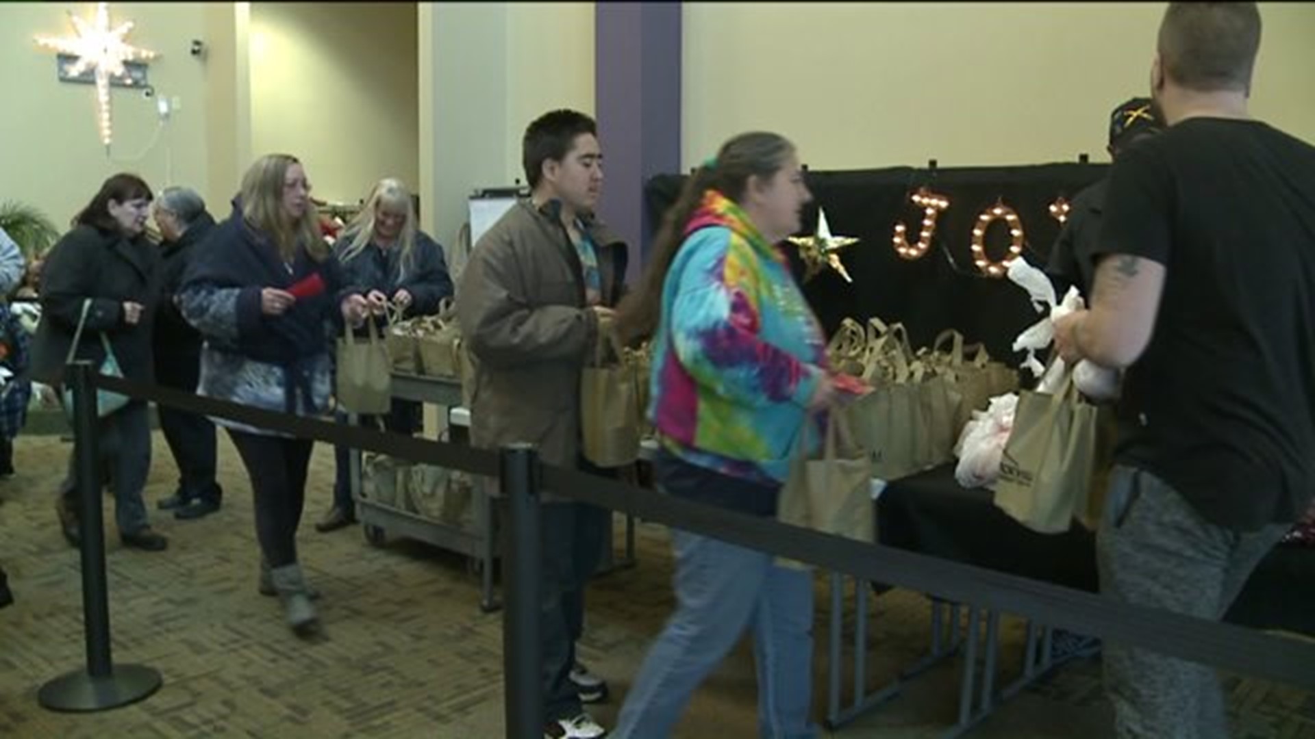 Church Community Hands Out Free Turkeys to Families