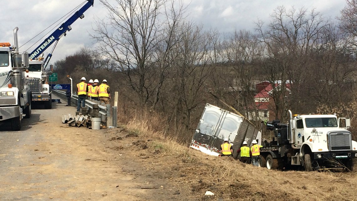 Traffic on I-80 Slowed By Rig Wreck | wnep.com
