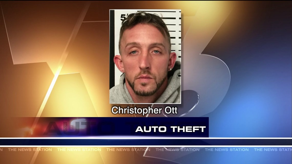 Police Man Stole Car with Young Girl Inside from Lewisburg Gas Station
