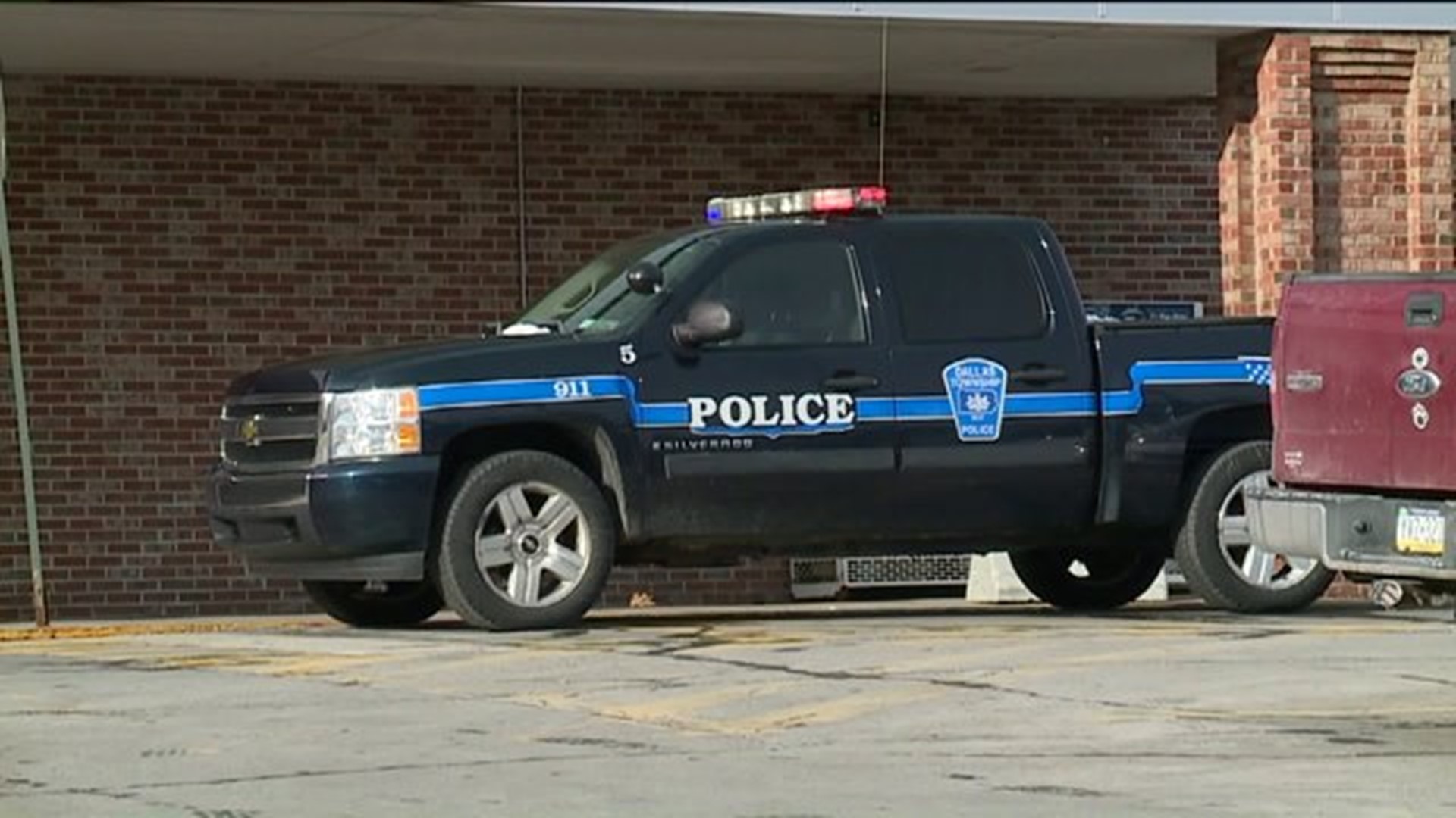 Police: Teen Stabbed Woman Inside Grocery Store