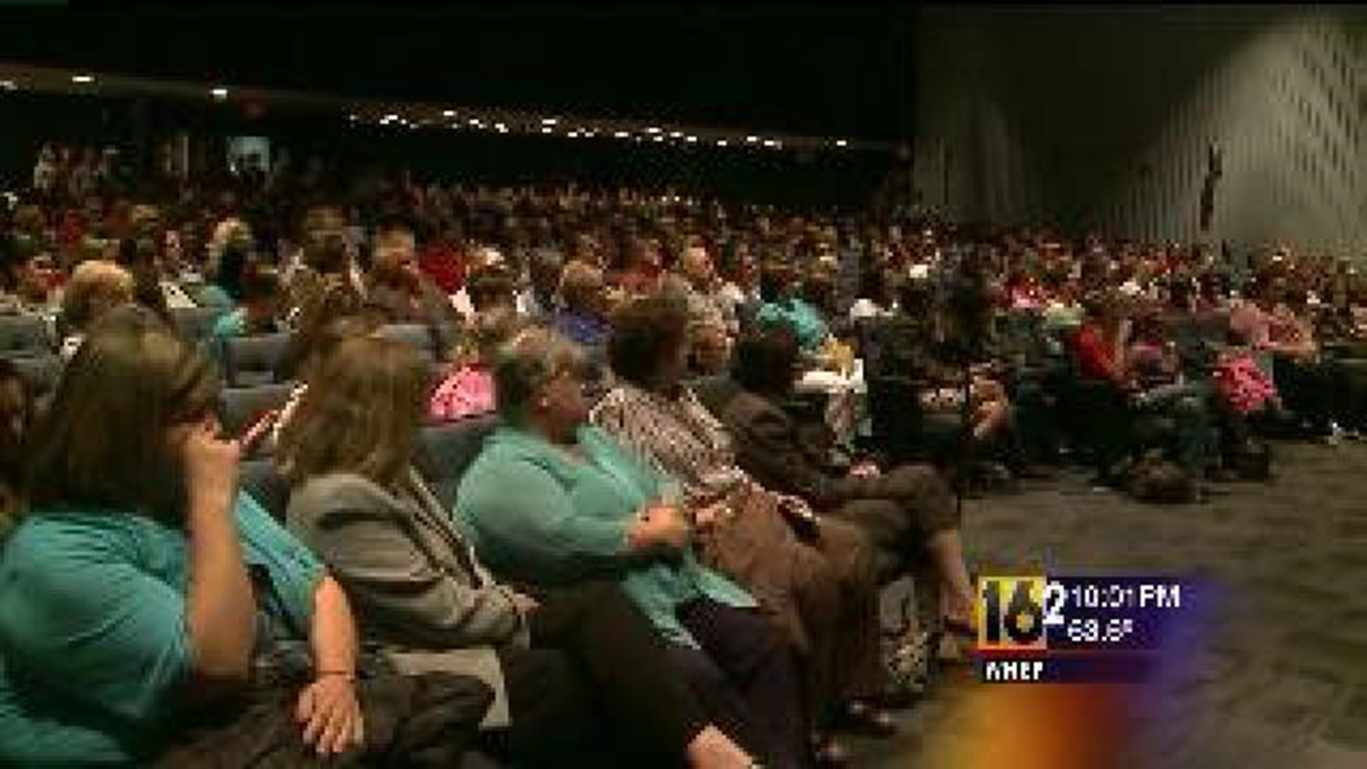 Hundreds Gather for Meeting About Suicide Prevention