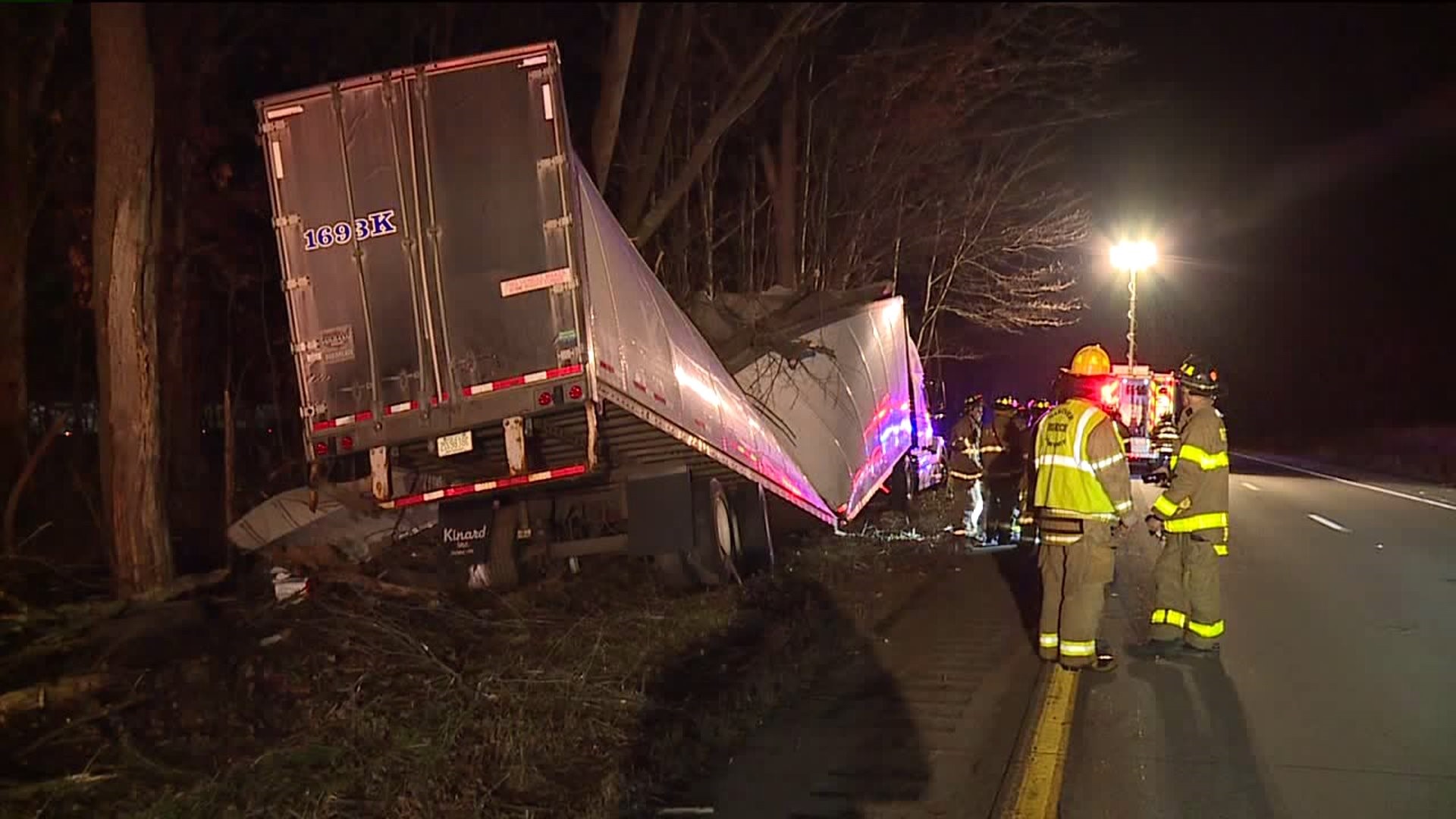 Big Rig Driver Crashes After Swerving to Avoid Slow Driver on Interstate 81
