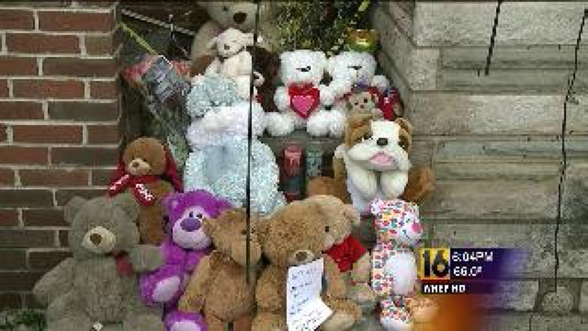 Memorial Grows at Scene of Shenandoah Tragedy