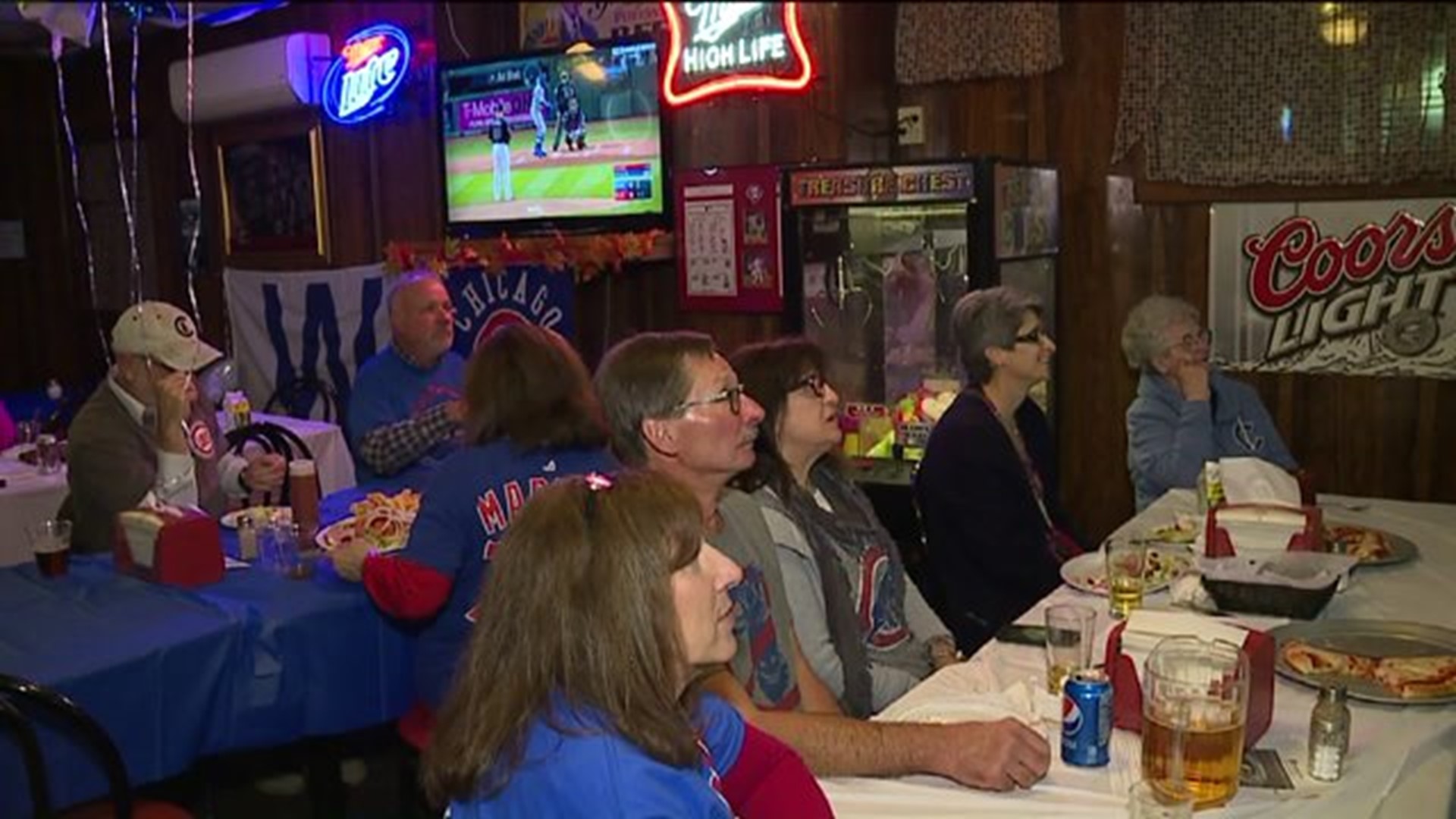 Joe Maddon`s Family Watches Game 1, Fans Cheer for Cubs in Hazleton