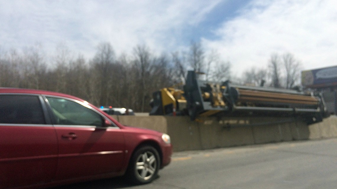 Crash Slows I-81 in Lackawanna County | wnep.com