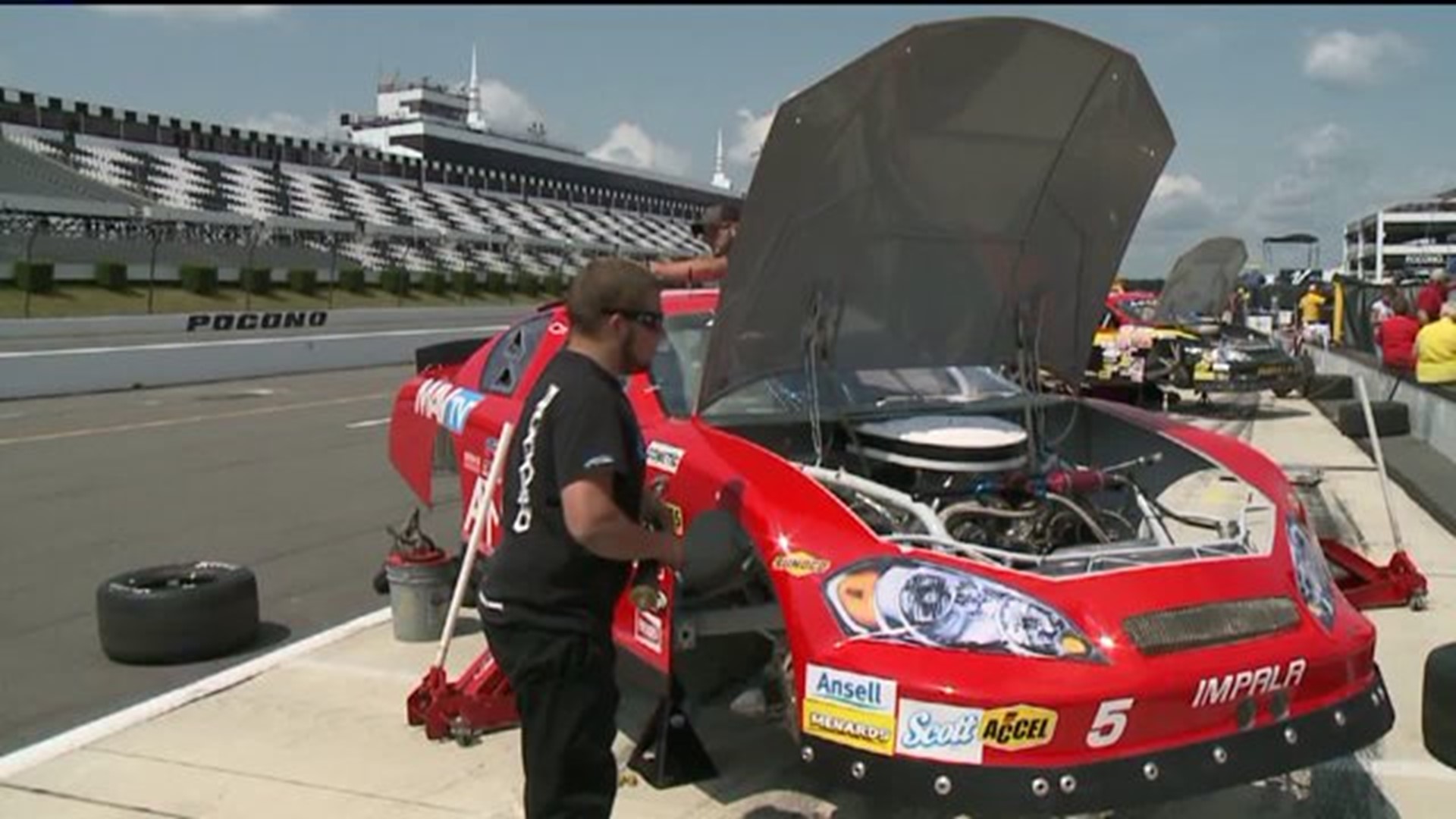 Crew from PA Keeps ARCA Team on Track