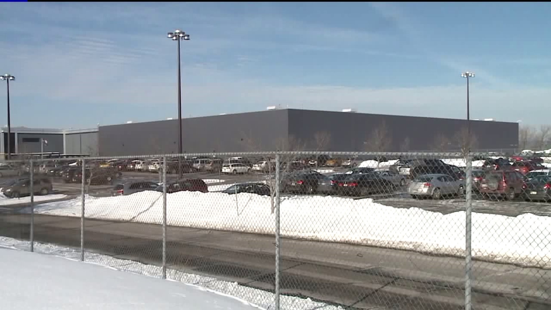Confusion over Lord and Taylor Closure in Luzerne County
