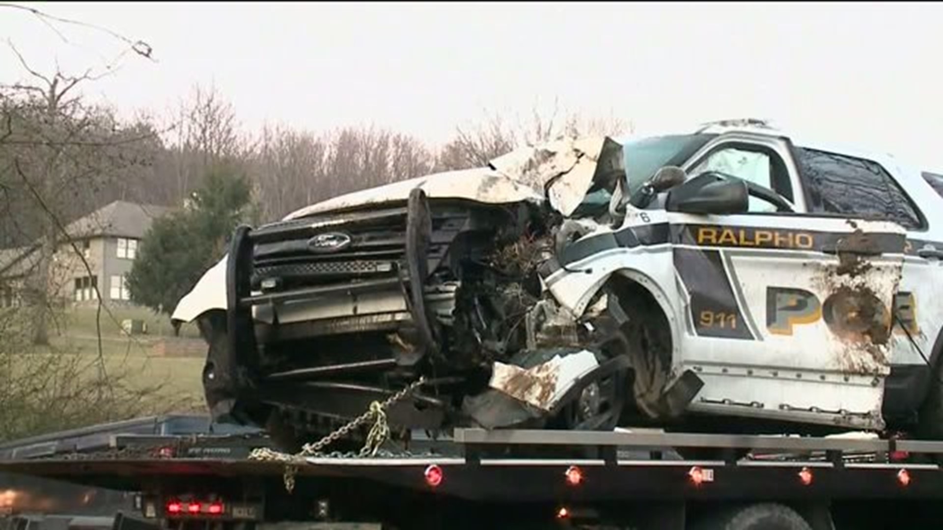 Cop Cruiser Crashes Into Utility Pole 5982