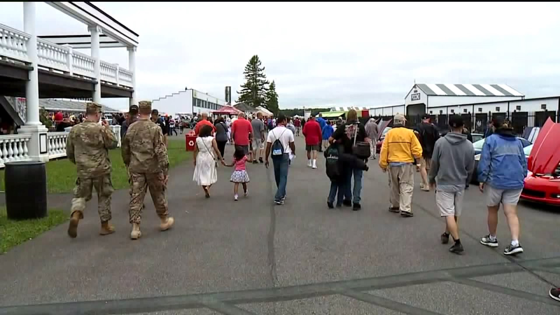 IndyCar Race Draws Thousands of Fans to the Poconos