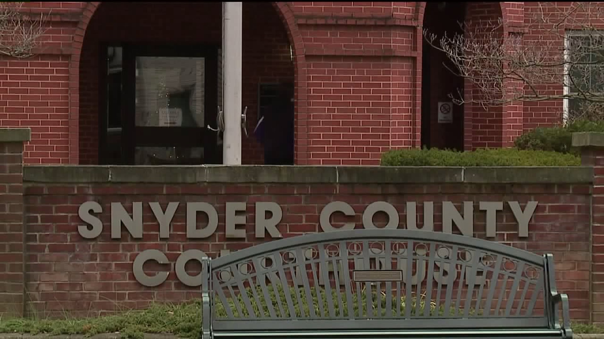 Snyder County Courthouse Back Open After Bomb Threat wnep com