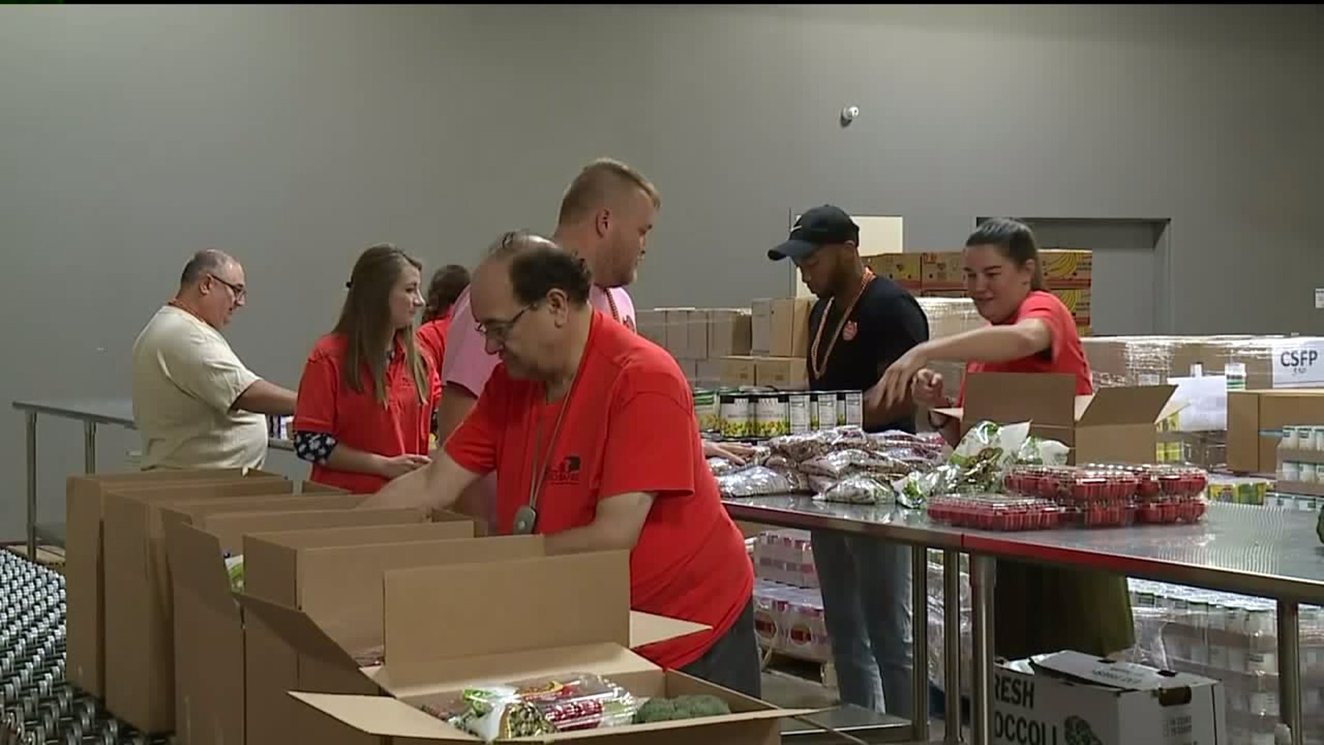 Hunger Action Month at Area Food Banks