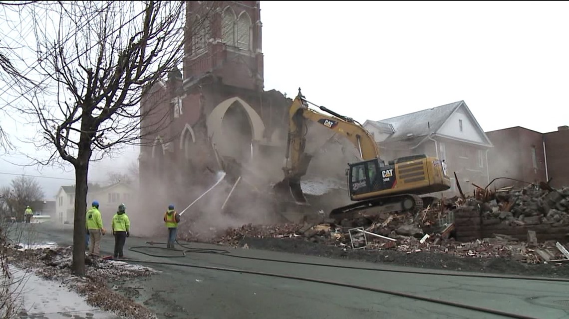 Tearing Down St. Joseph’s Church in Nanticoke | wnep.com