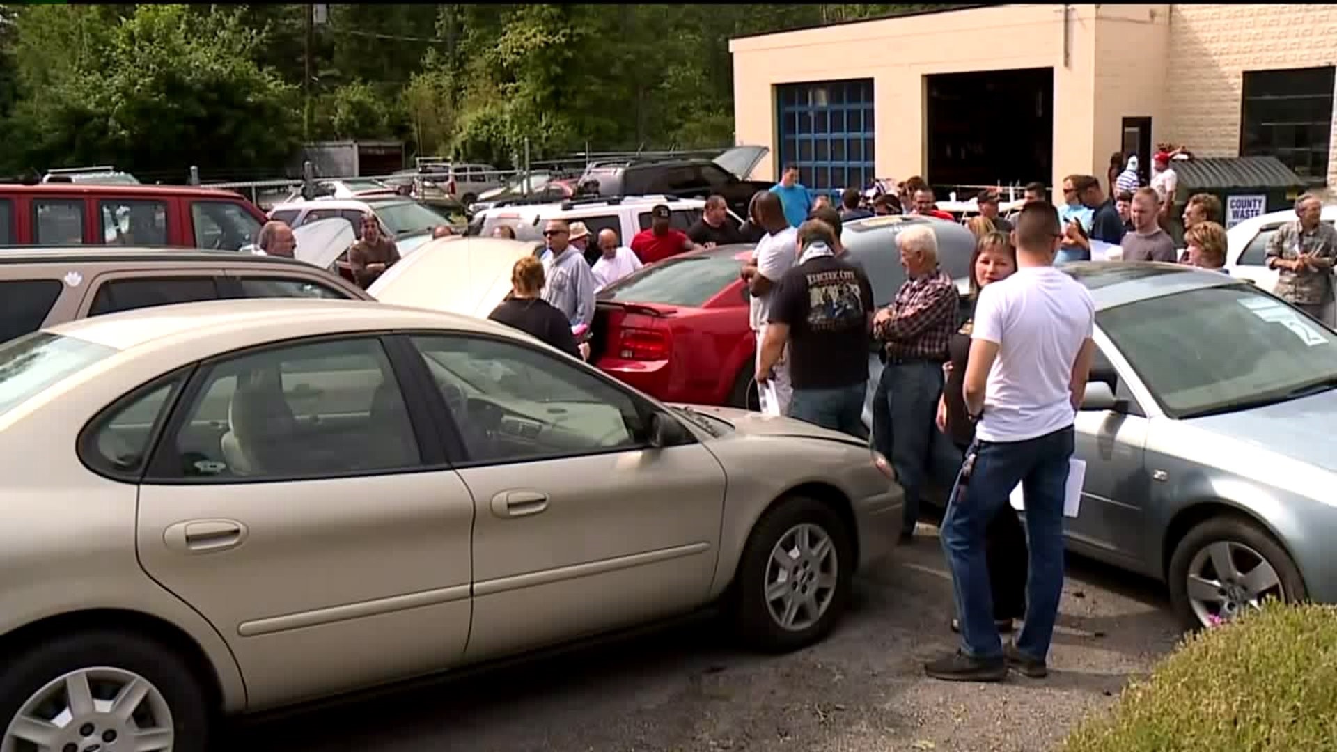 Monroe County Detectives Auction Off Seized Vehicles