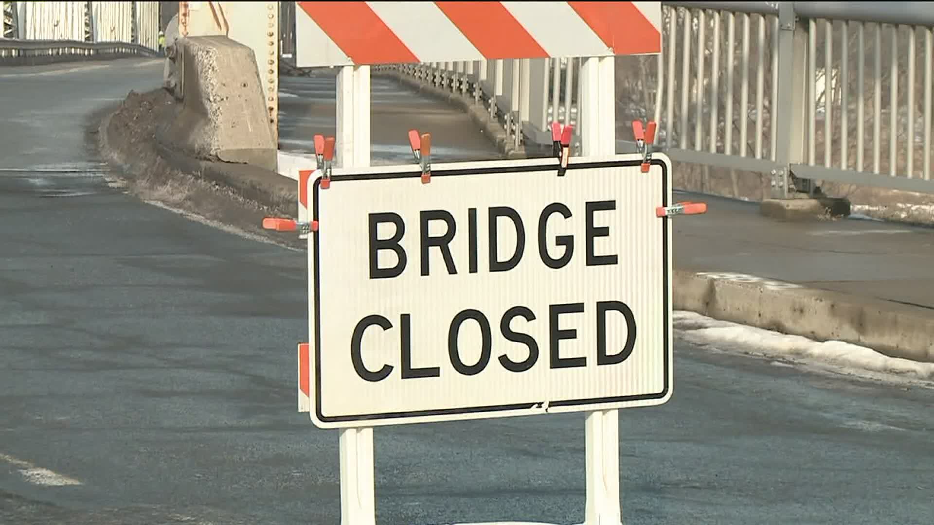 The bridge will be closed for three days.