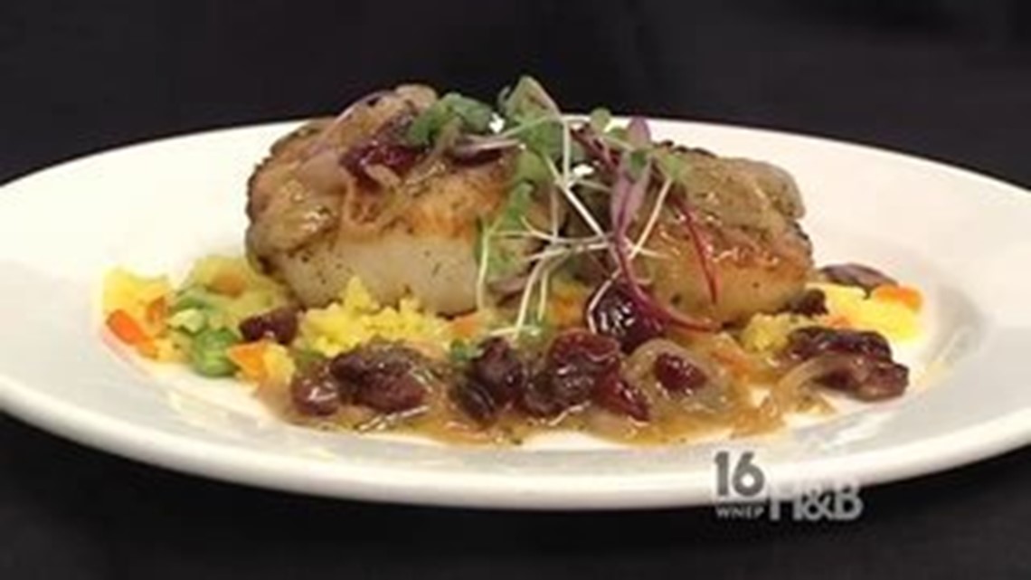 Scallop Sambuca Appetizer and Tropical Salad