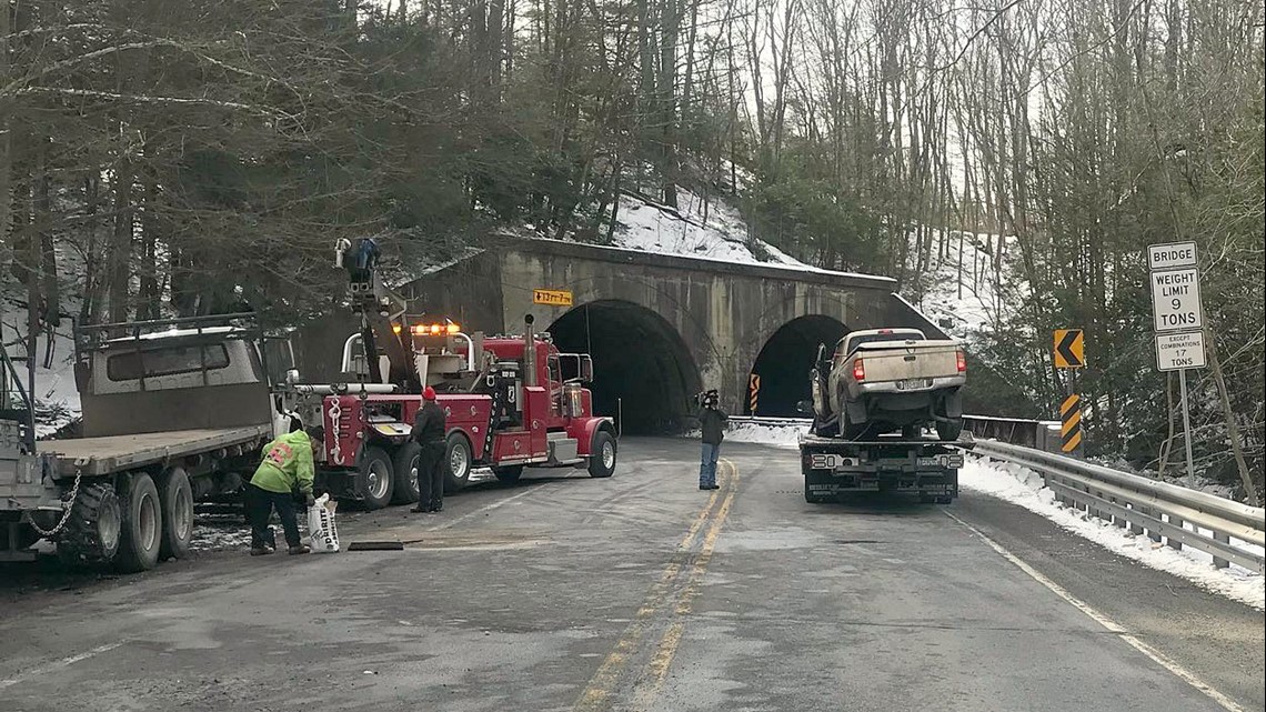 Two Hurt in Head-on Crash in Monroe County | wnep.com