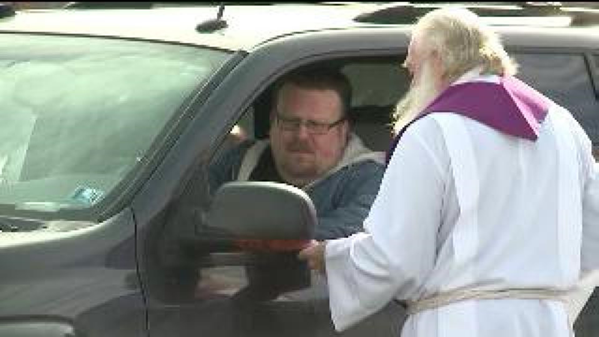 Church Offers Drive-Thru Service on Ash Wednesday