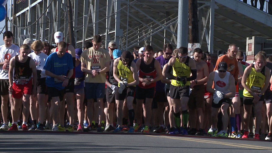 Thousands Lined Up for Scranton’s Half Marathon