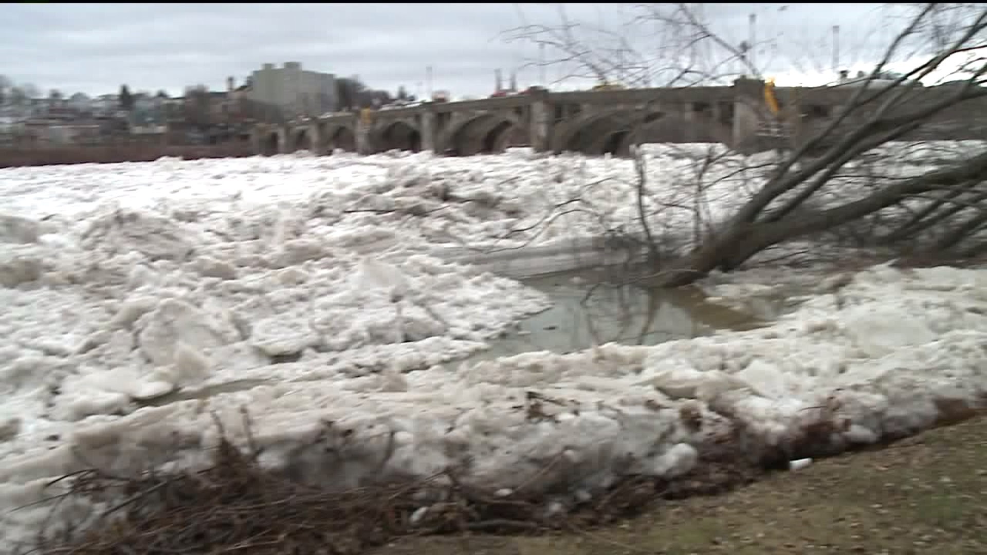 Water Rising in West Pittston as Concern over Ice Jams Grows