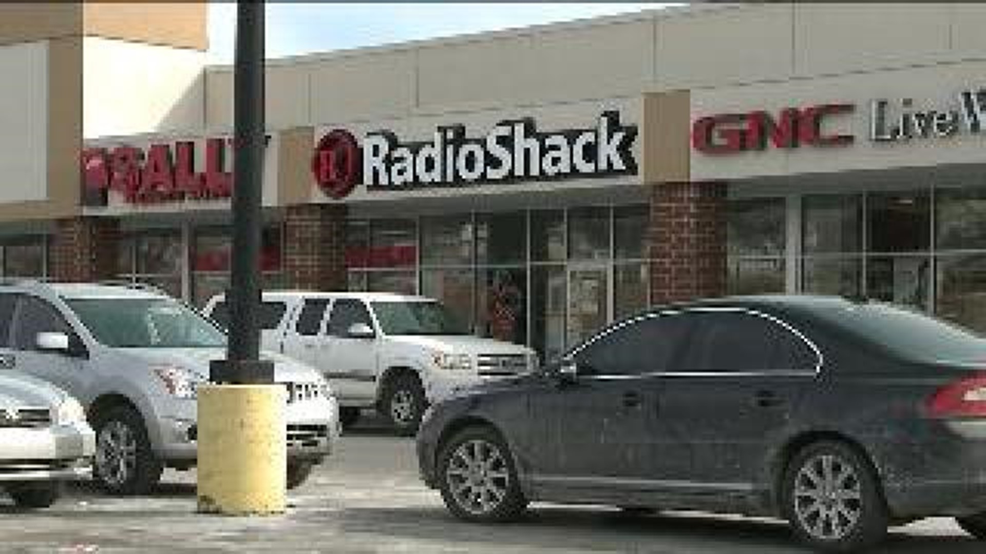 Some Radio Shack Stores To Close