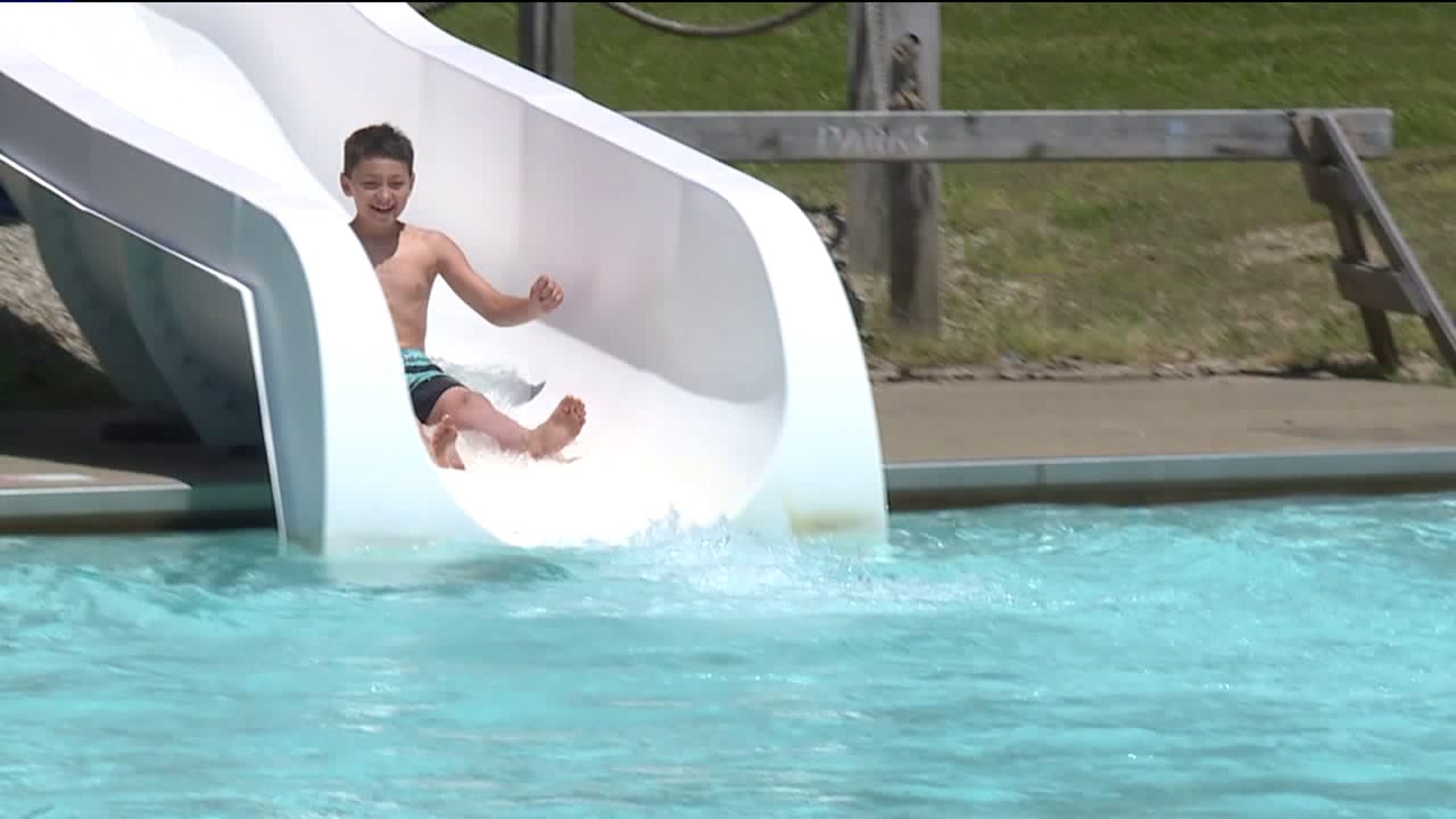 Nay Aug Park Pool Opens