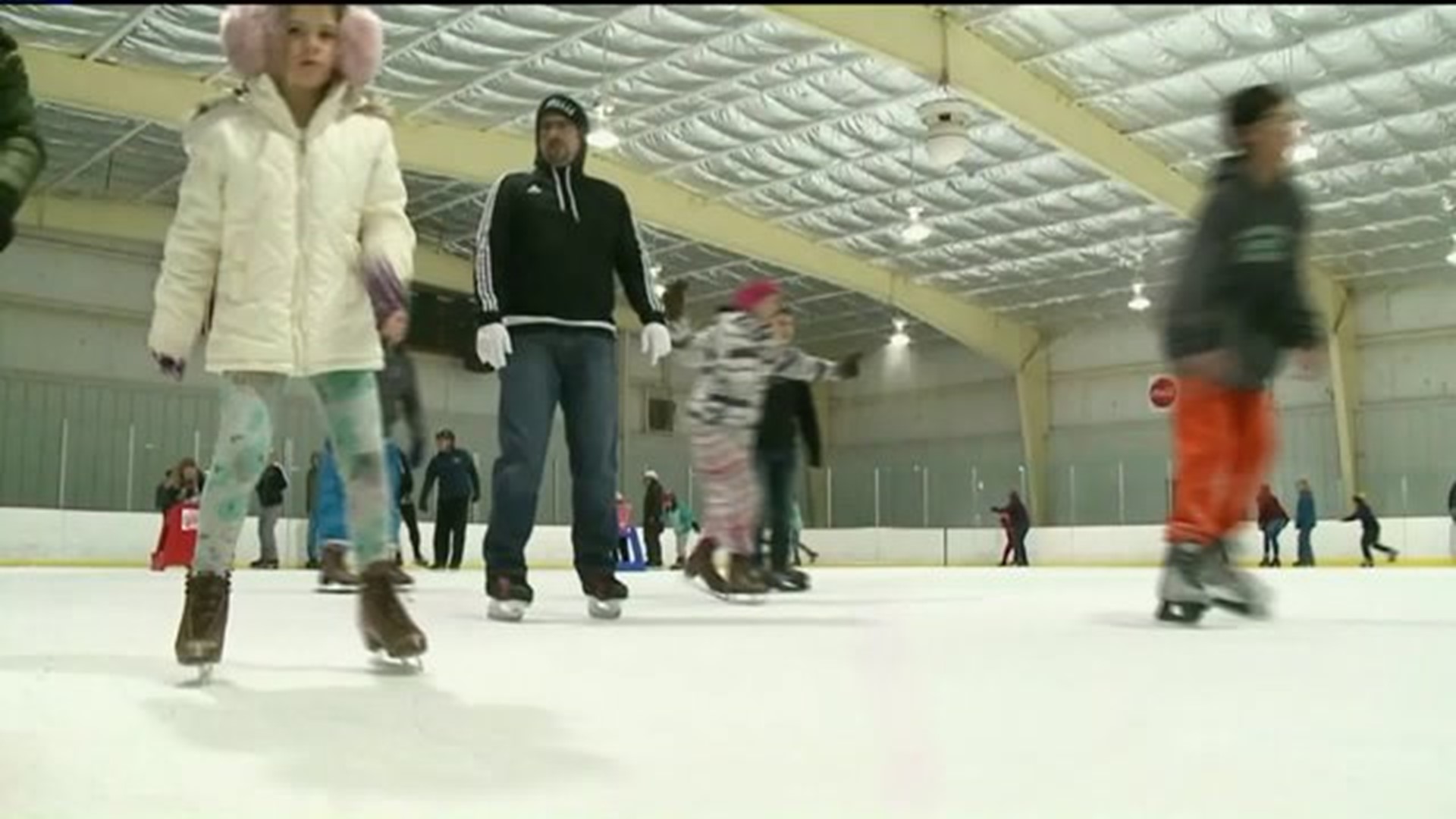 Indoor Ice Skating Rink a Popular Spot in Sunbury